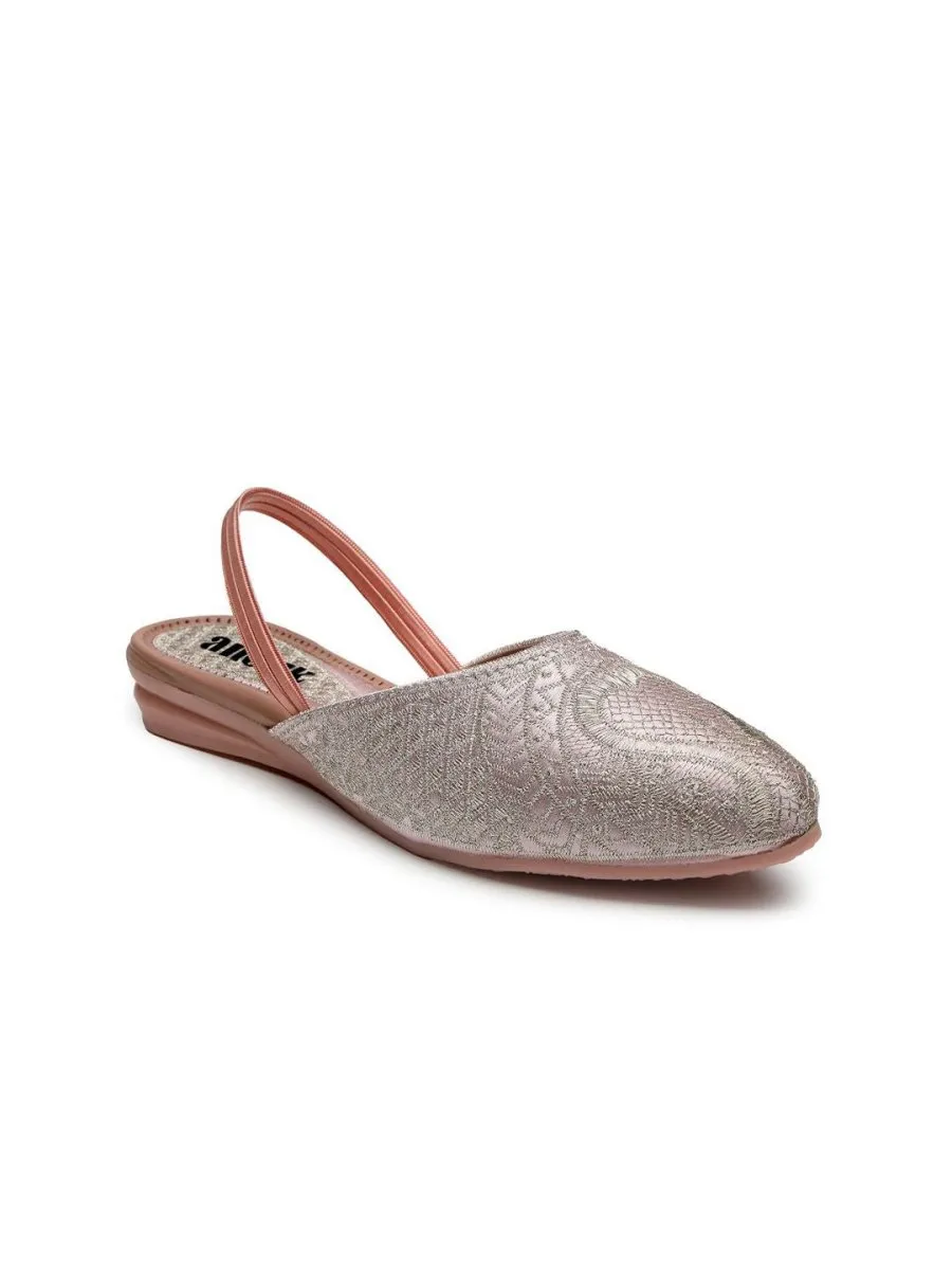 Anouk Women Embellished Flats