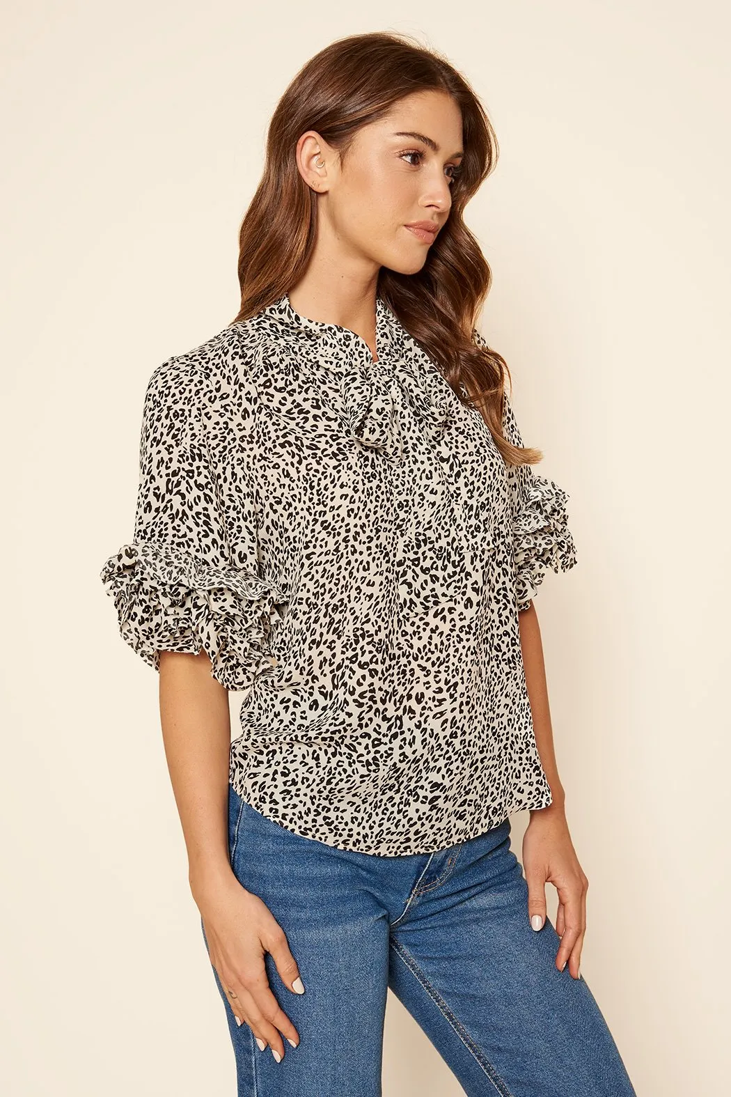 Bengel Leopard Lida Tie Neck Top