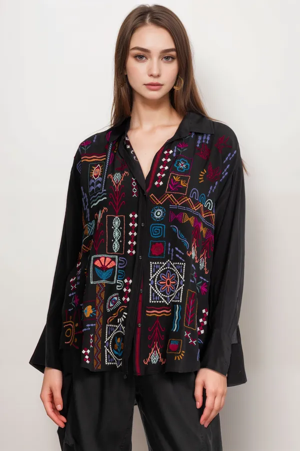 Johnny Was Workshop Campo Relaxed Black Oversized Shirt W14423