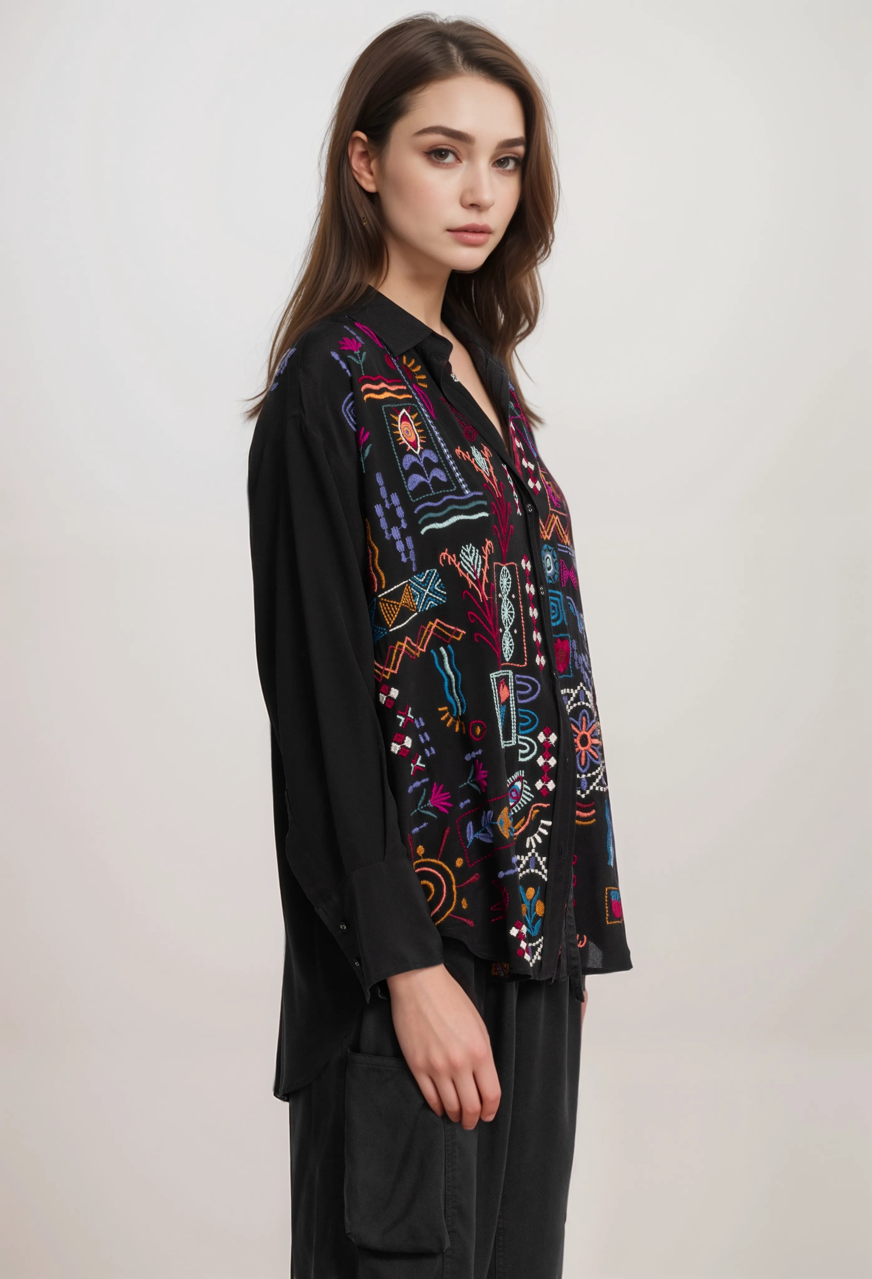 Johnny Was Workshop Campo Relaxed Black Oversized Shirt W14423