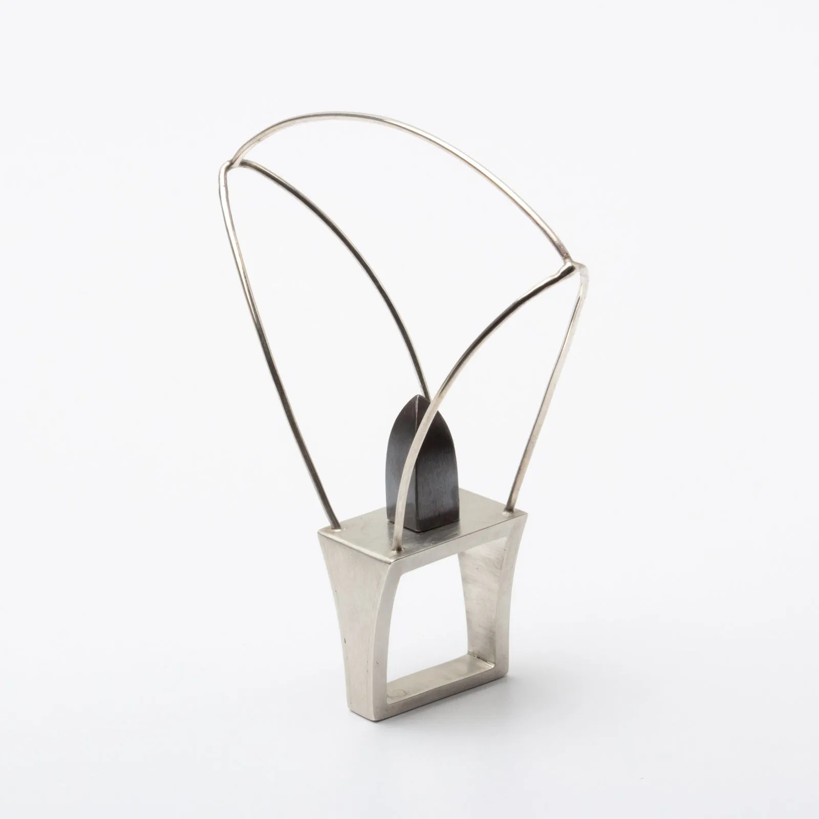 Kate Dannenberg | Wireframe Arc Ring