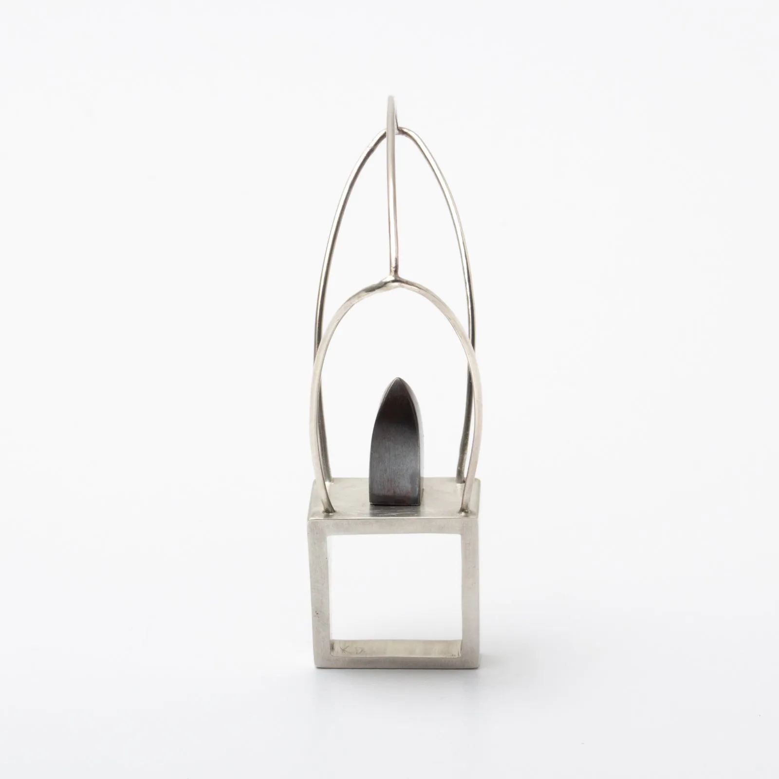 Kate Dannenberg | Wireframe Arc Ring