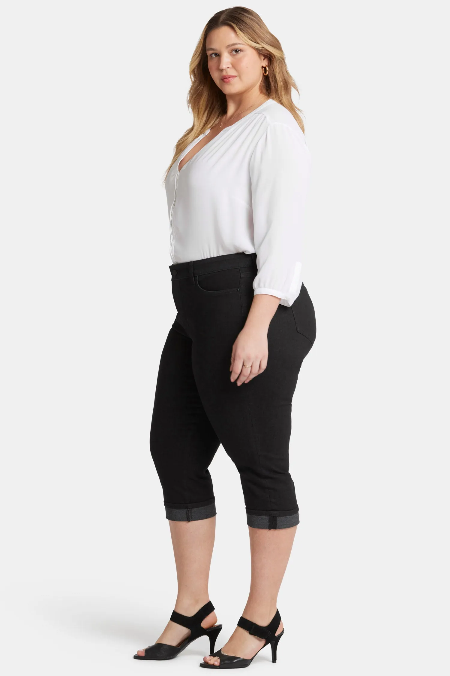 Marilyn Straight Crop Jeans In Plus Size - Black