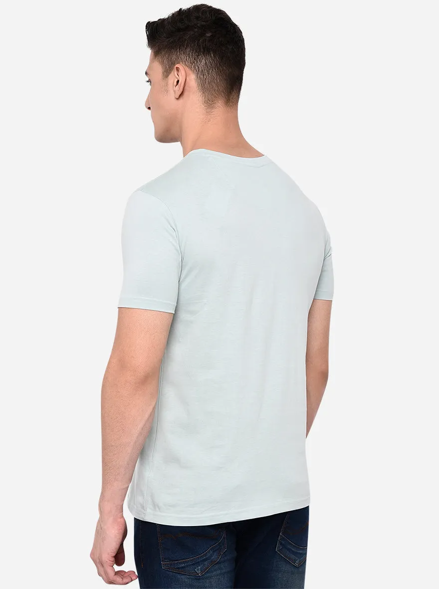 Mint Green Solid Slim Fit T-Shirt | JadeBlue