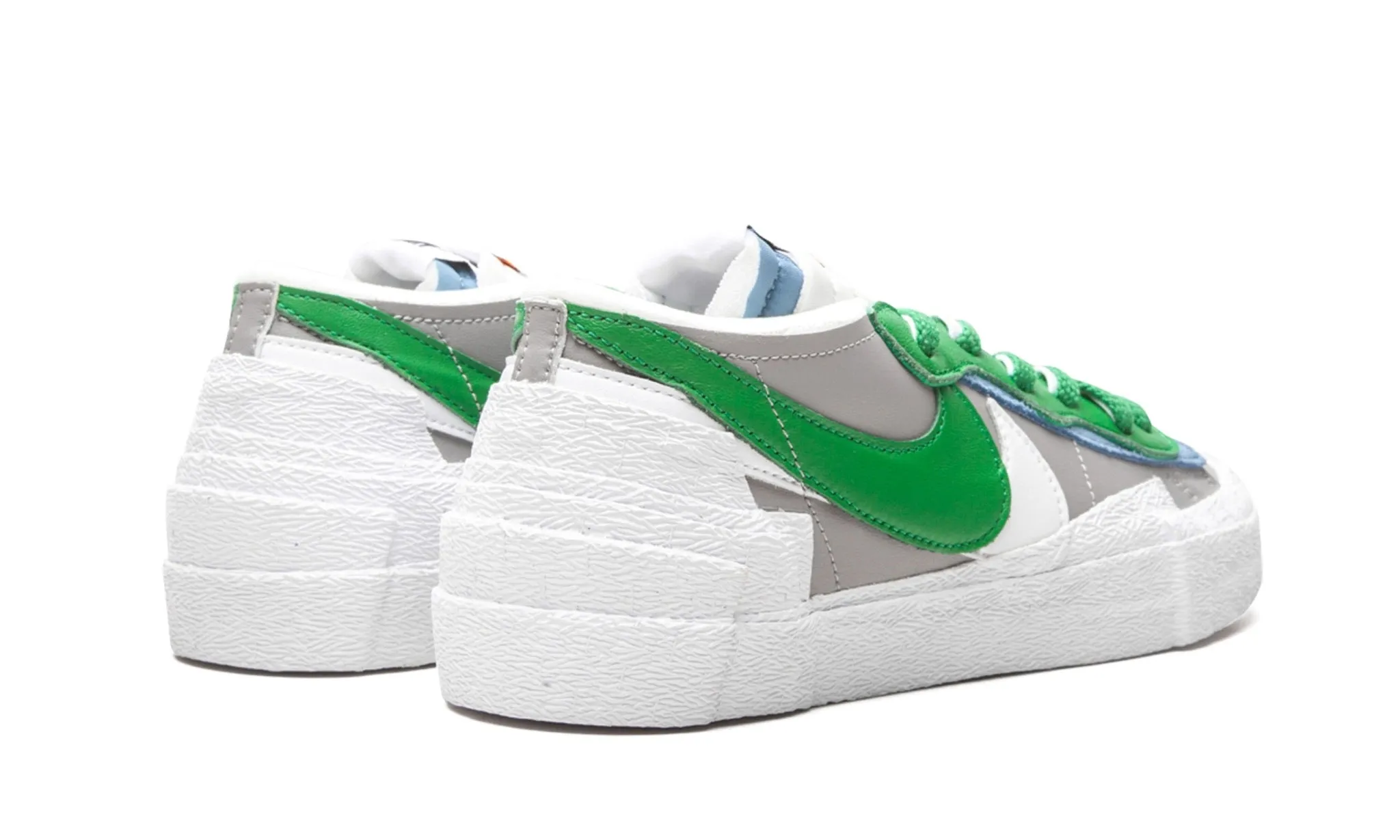 NIKE BLAZER LOW SACAI MEDIUM GREY CLASSIC GREEN