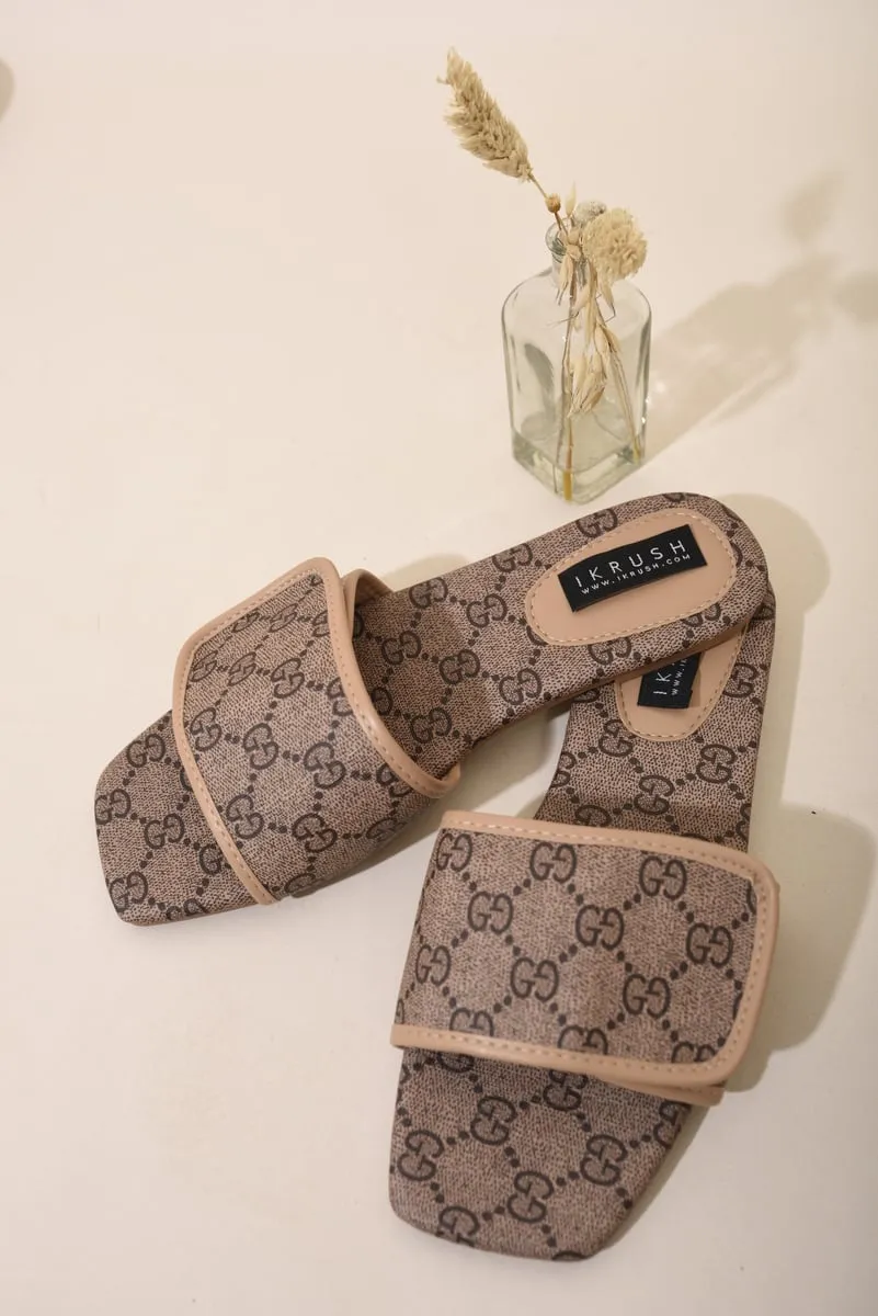 Patterned Front Strap Flat Sandals