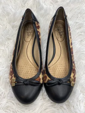 Shoes Flats By Life Stride  Size: 8