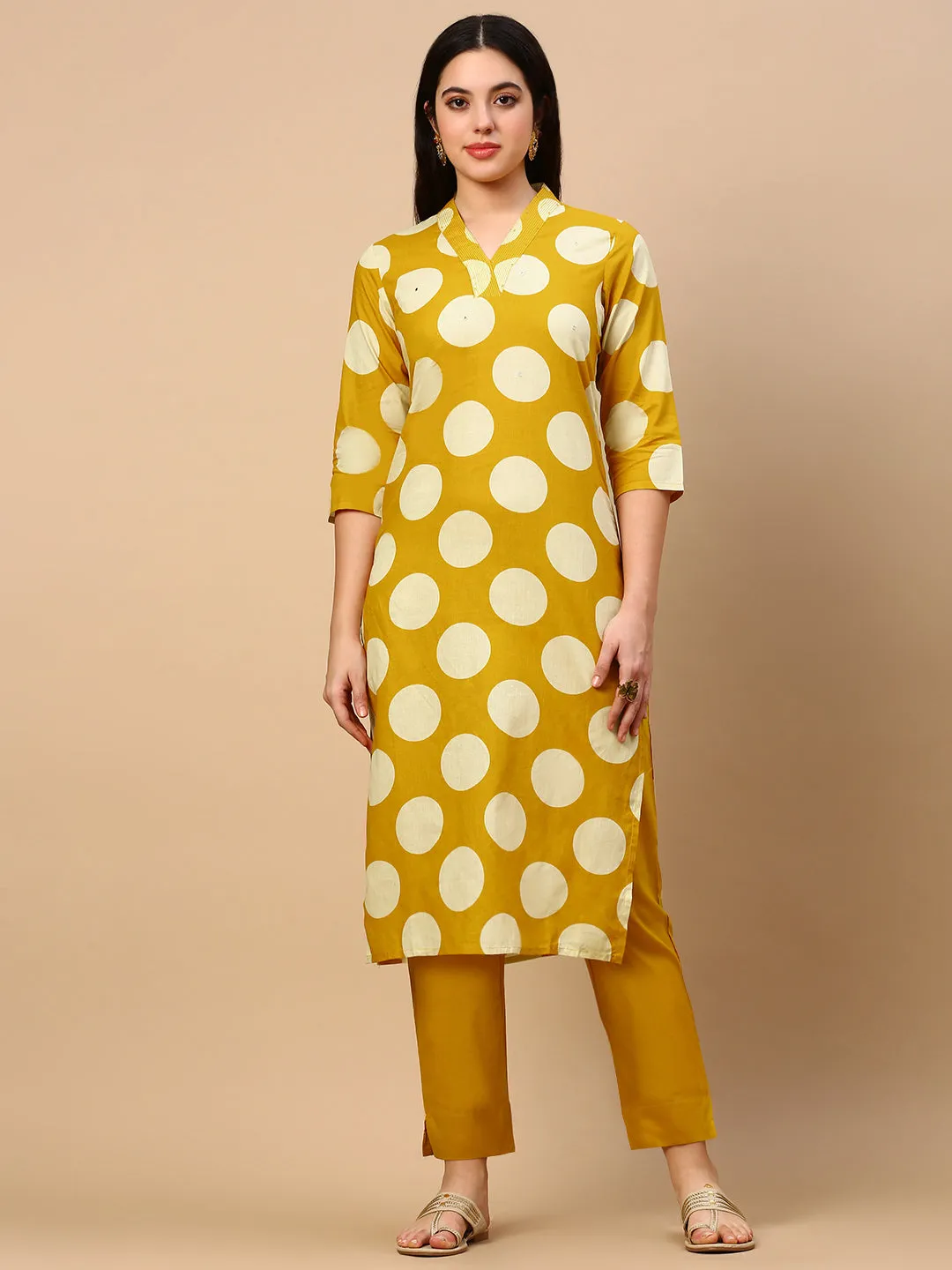 Women Geometric Yellow Straight Kurta Set