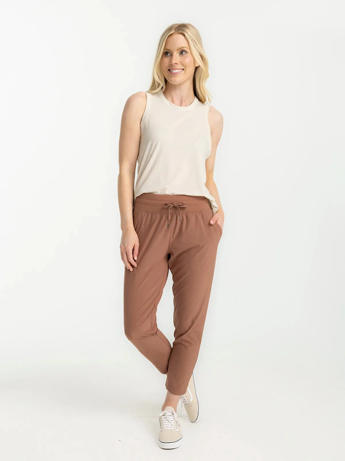 Women's Breeze Cropped Pant - Baltic Amber